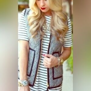 J Crew Women's Down & Feathers Filled Black and Gray Herringbone Vest Size M